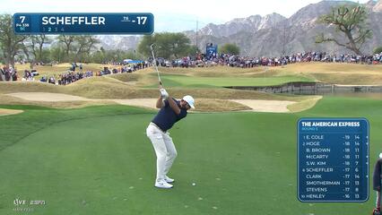 Scottie Scheffler sinks 30-foot birdie putt on No. 7 at The American Express