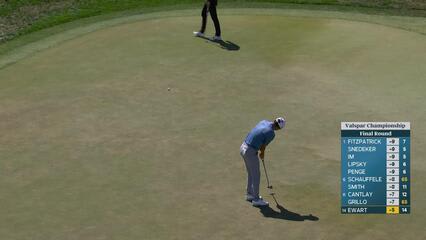 A.J. Ewart sinks 33-foot birdie putt on No. 15 at Valspar