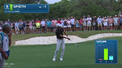 Jordan Spieth drains 4-foot birdie putt on No. 8 at Valero