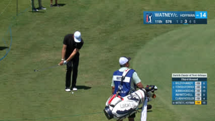 Nick Watney chips in for eagle at Zurich Classic