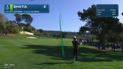 Akshay Bhatia hits 140-yard approach to 17 feet, sets up birdie on No. 1 at AT&T Pebble Beach