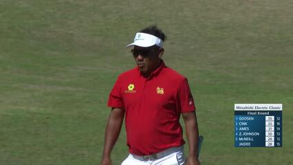 Thongchai Jaidee makes birdie putt on No. 15 at Mitsubishi Electric Classic
