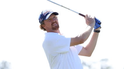 Tim Petrovic's second ace of tournament leads Shots of the Week