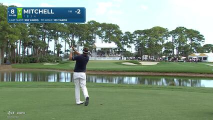 Keith Mitchell hits 132-yard approach to 4 feet, sets up birdie on No. 8