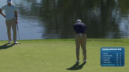 Christiaan Bezuidenhout makes 4-foot birdie putt on No. 18 at Farmers