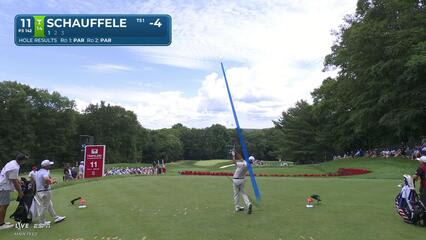 Xander Schauffele sinks 6-foot putt for birdie on No. 11 at Travelers