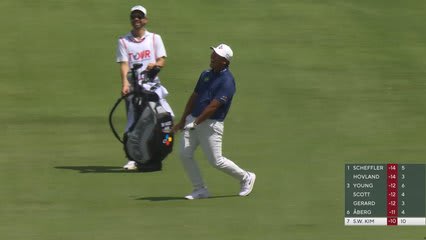 Si Woo Kim holes 120-yard shot for eagle on No. 10 at TOUR Championship