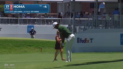 Max Homa drains 35-foot birdie putt on No. 17 at Charles Schwab