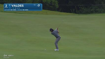 Brendan Valdes sinks a 28-foot eagle putt on No. 2 at John Deere