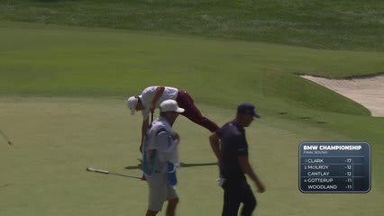Collin Morikawa holes 15-foot approach for birdie on No. 1 at BMW Championship