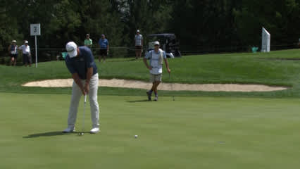 Kenny Perry buries birdie putt at Kaulig Co. Championship