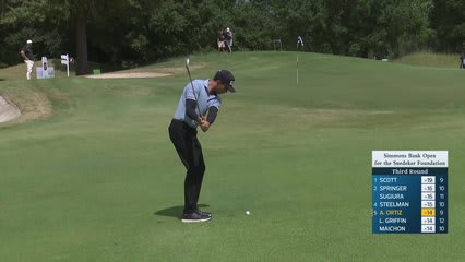 Alvaro Ortiz makes birdie on No. 10 at Simmons Bank Open