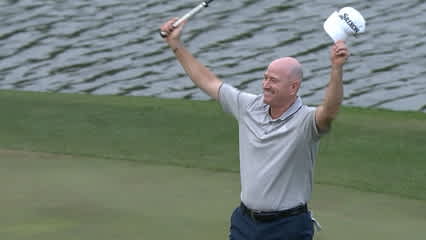 Steve Flesch wins after playoff hole at Mitsubishi Electric Classic