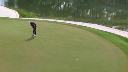 Taylor Pendrith sinks 27-foot birdie putt on No. 17 at RBC Heritage