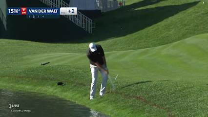 Dawie van der Walt's nice chip from near water and birdie at Travelers