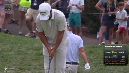 Xander Schauffele drains 18-inch putt for birdie on No. 15 at Travelers