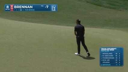 Michael Brennan sinks 11-foot birdie putt on No. 8 at Texas Children's