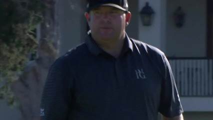 Jason Gore rolls in 23-footer for birdie at The RSM Classic