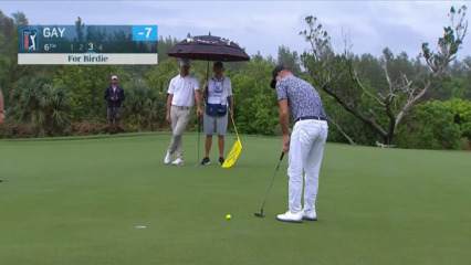 Brian Gay makes short birdie putt at Butterfield Bermuda