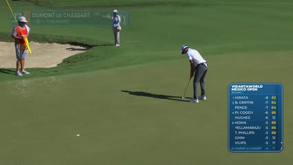 Adrien Dumont de Chassart makes birdie on No. 17 at Mexico Open
