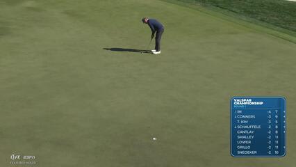Matt Kuchar sinks 31-foot birdie putt on No. 8 at Valspar