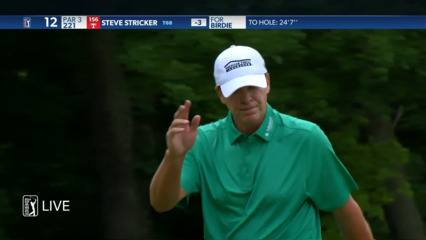 Steve Stricker drops in 24-foot birdie putt at John Deere