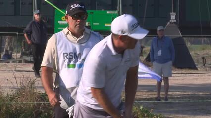 Tom Hoge sinks 24-foot birdie putt on No. 1 at The RSM Classic