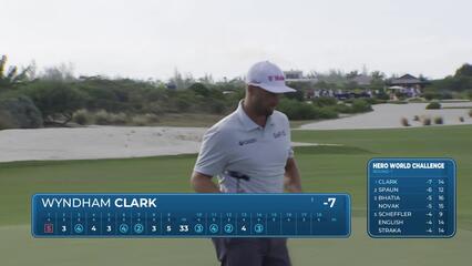 Wyndham Clark sinks 5-foot birdie putt on No. 14 at Hero World Challenge