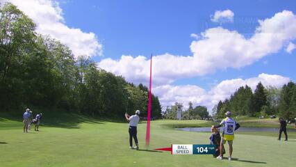 Collin Morikawa's 131-yard approach sets up birdie on No. 10 at RBC Canadian