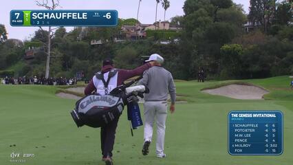 Xander Schauffele hits 135-yard approach to 2 feet, sets up birdie on No. 7 at The Genesis
