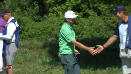 Alex Fitzpatrick rolls in 39-footer for birdie at Zurich Classic