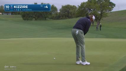 Patton Kizzire holes 10-foot birdie putt at Valero
