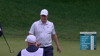 Robert MacIntyre drains 12-foot birdie putt on No. 3 at Travelers