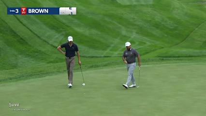 Scott Brown buries a 21-foot birdie putt at John Deere