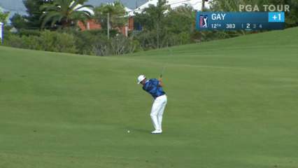 Brian Gay dials in approach to set up birdie at Bermuda