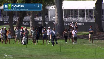 Mackenzie Hughes sinks 37-foot birdie putt on No. 16 at Procore