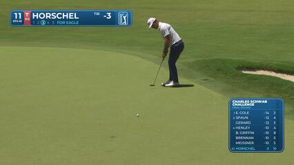 Billy Horschel sinks 20-foot eagle putt on No. 11 at Charles Schwab