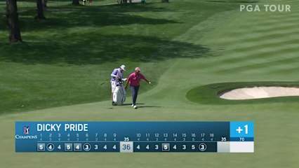 Dicky Pride chips in for birdie at SENIOR PLAYERS