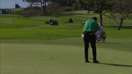 Michael Herrera drains birdie putt at APGA Farmers