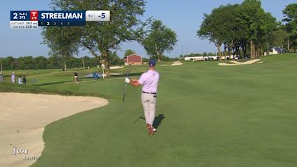 Kevin Streelman reaches in two to set up birdie at John Deere