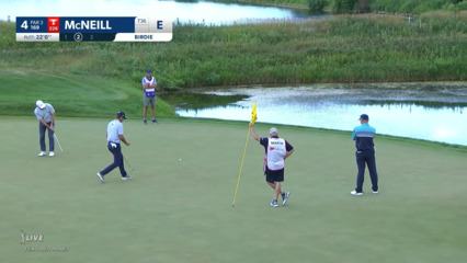 George McNeill buries a 22-foot birdie putt at 3M Open