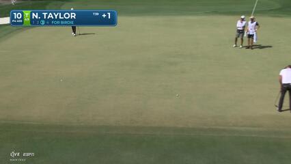 Nick Taylor sinks 30-foot birdie putt on No. 10 at Arnold Palmer