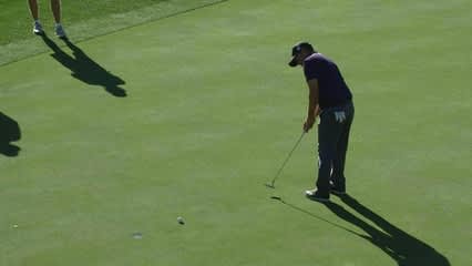 Erik Compton’s approach to 6 feet yields birdie at CareerBuilder