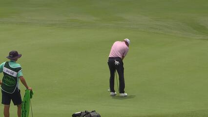 Tom Hoge sinks 8-foot putt for birdie on No. 5 at THE CJ CUP