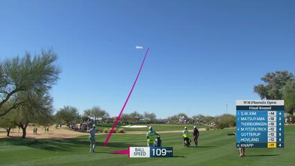 Jake Knapp sinks 19-foot birdie putt on No. 5 at WM Phoenix Open