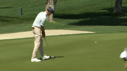 Jim Furyk rolls in birdie at Galleri Classic