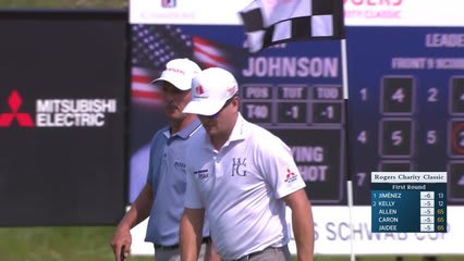 Zach Johnson makes birdie on No. 12 at Rogers Charity Classic