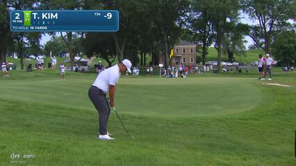 Tom Kim drains 4-foot putt for birdie on No. 2 at John Deere