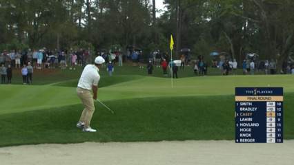 Paul Casey nearly chips in to set up birdie at THE PLAYERS