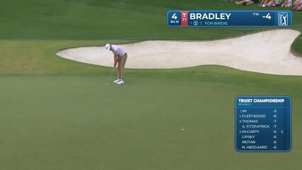 Keegan Bradley sinks 21-foot birdie putt on No. 4 at Truist Championship